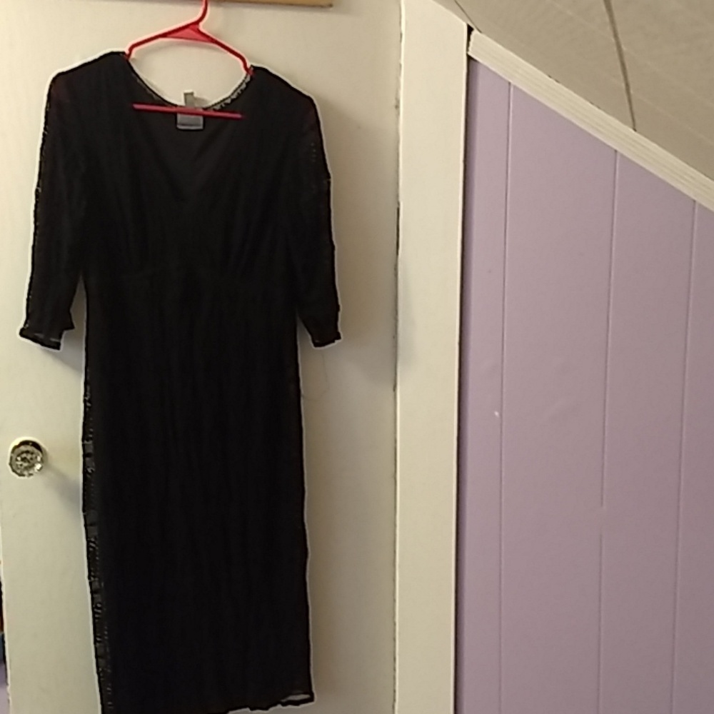 Black lace dress